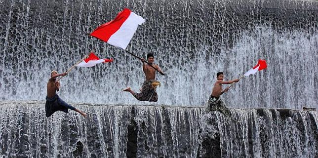 Bangsa Merdeka Hidup Dengan Bijaksana